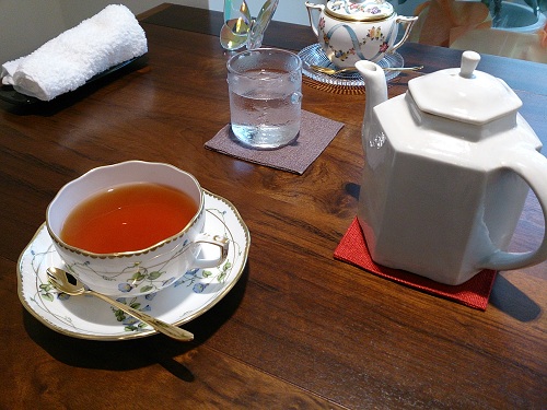 紅茶専門店　サロン・ド・テ・ラボンド・ルフナ