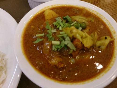 ティーハウス マユール　五反田店・インドカレー