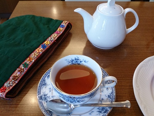 ティーハウス マユール・ダージリン・グームティー茶園