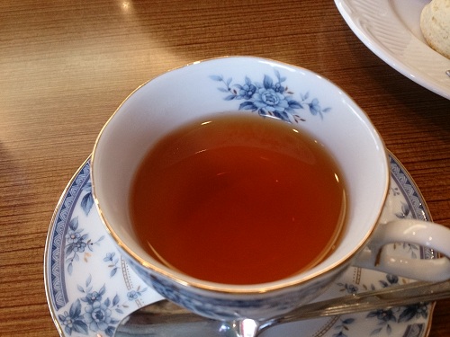 ティーハウス マユール・ダージリン・グームティー茶園２